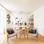 Апартаменты Guestready - Contemporary Flat W/ Garage In *