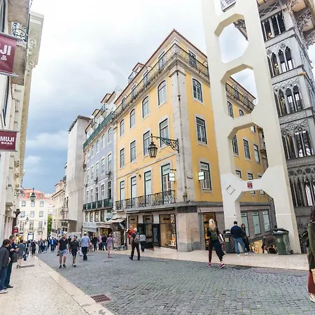 Appartamento Joivy Chiado Self Check-in 2-br Flat With Parking Lisbona