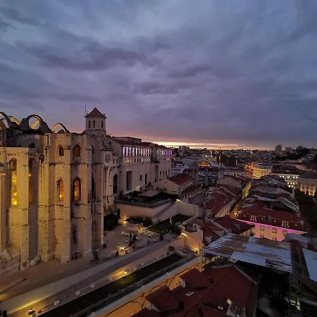 Joivy Chiado Self Check-in 2-br Flat With Parking Apartment *