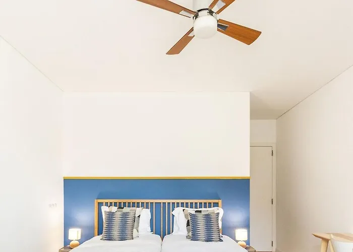 Guestready - Contemporary Flat W/ Garage In 아파트 *