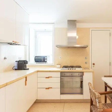 Guestready - Contemporary Flat W/ Garage In Lägenhet Lisboa