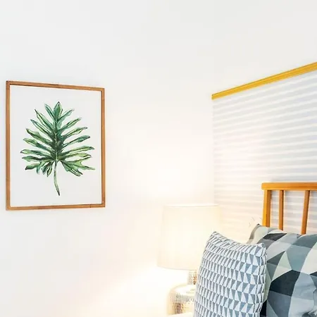 아파트 Guestready - Contemporary Flat W/ Garage In 리스본